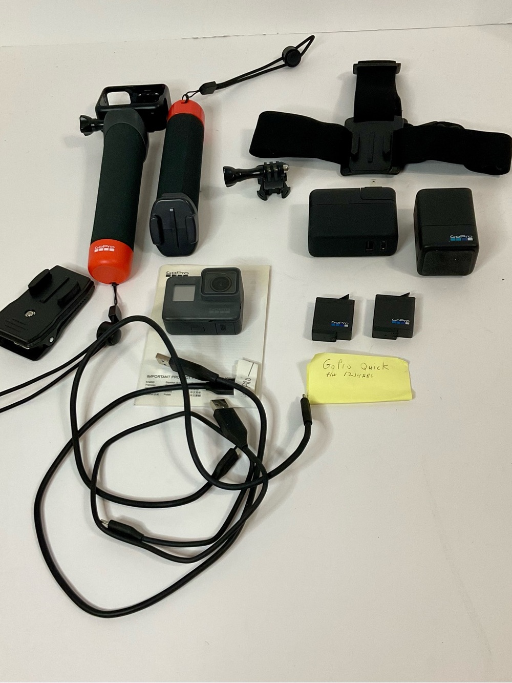 GoPro HERO 5 Action Camera Bundle with Black/Orange Floating Hand Grip